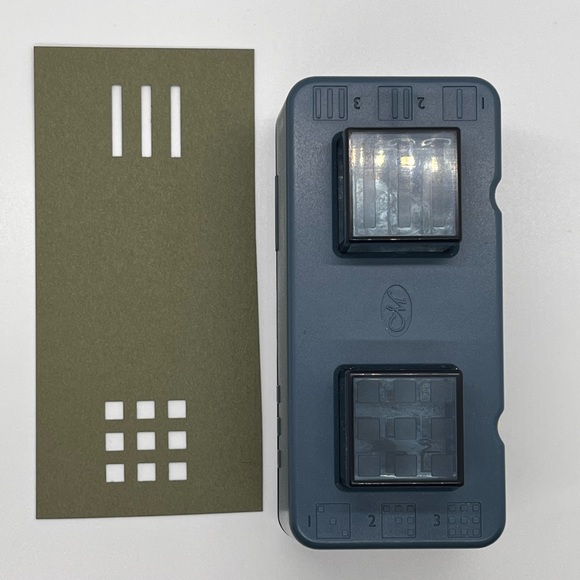 Creative Memories punch - Picture 1 of 3